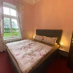 Exklusive Im Gutshaus Viezen Apartment Bernitt